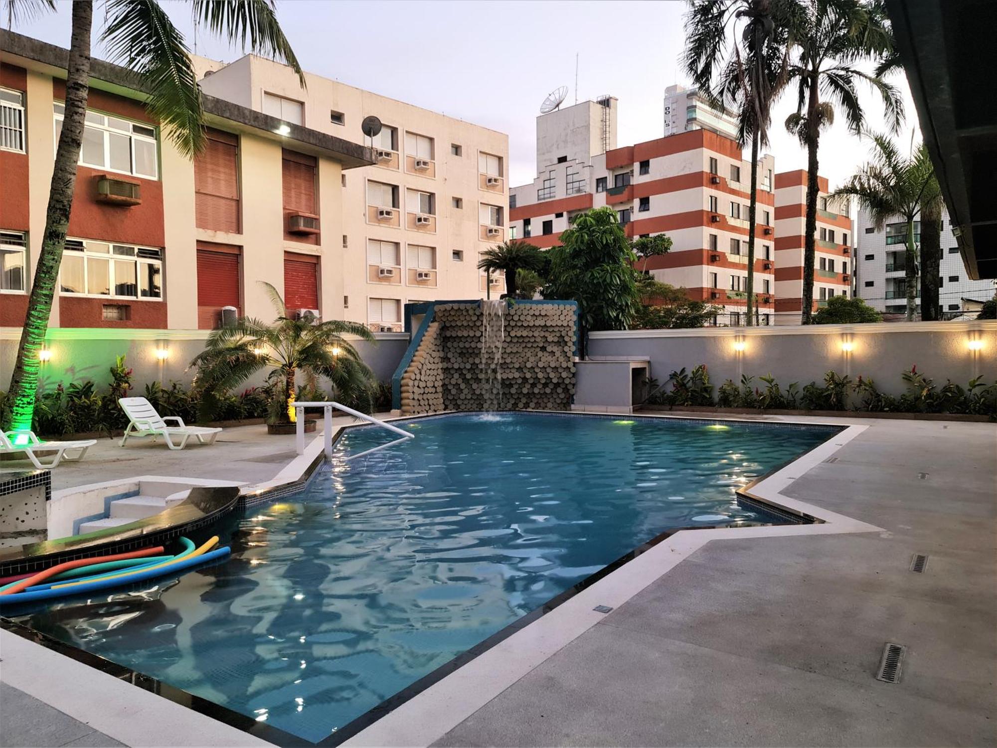 Marmeu Tropical Apartman Guarujá Kültér fotó